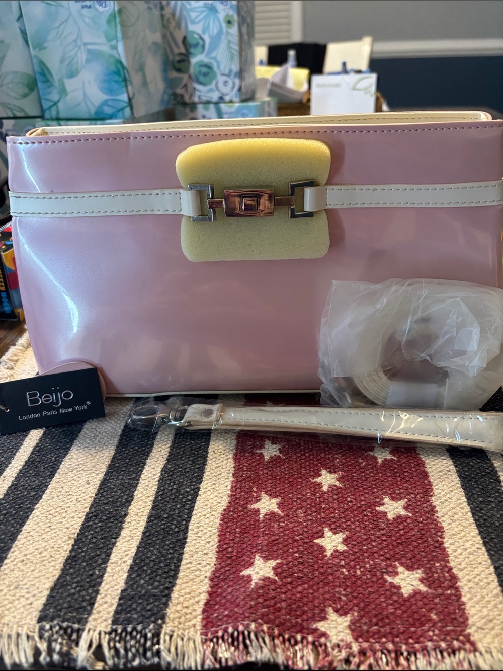 Beijo Pink Patent Crossbody with White Trim and Gold Accent